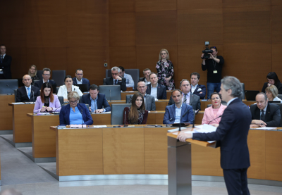 (UREDNIKOV BRIFING) Slovenski politični piromani, zresnite se, država ni ne igrišče ne vaša igračka