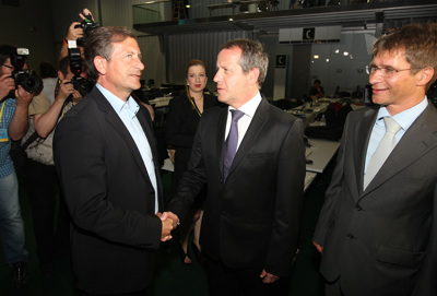 Vodenje Desusa: Kako blizu vrnitve je Erjavec? Zanima Šoltesa, Pivčeva uradno še ni rekla zadnje