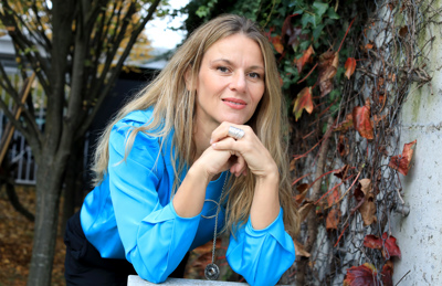 (INTERVJU) Manja Toplak: Ne moreš se priključiti skupnosti, potem pa ne spoštovati njenih temeljnih načel in vrednot