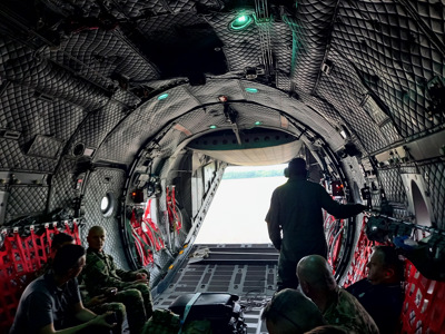 (REPORTAŽA) Slovenski vojaki na Kosovu: "Pripravljeni smo na vse." Kaj pa pravijo o novem letalu Spartan C-27J?