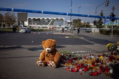 (KRONOLOGIJA) Srbija: Od tragedije v Novem Sadu do padca vlade v treh mesecih