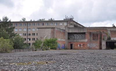 (FOTO) Kontroverzen dopust: Sprostite se v nacističnem letovišču za 20.000 ljudi in z razgledom na morje