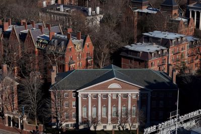 Donald Trump tudi nad Harvard, potem ko je univerza zavrnila zahteve vlade