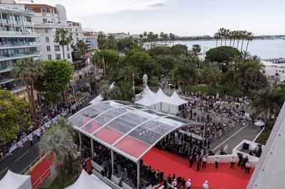 (REPORTAŽA) Cannes: Kraj ekstremov in nasprotij